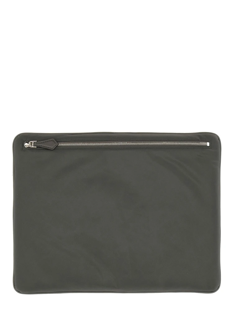 HAND HELD BAG. alternative