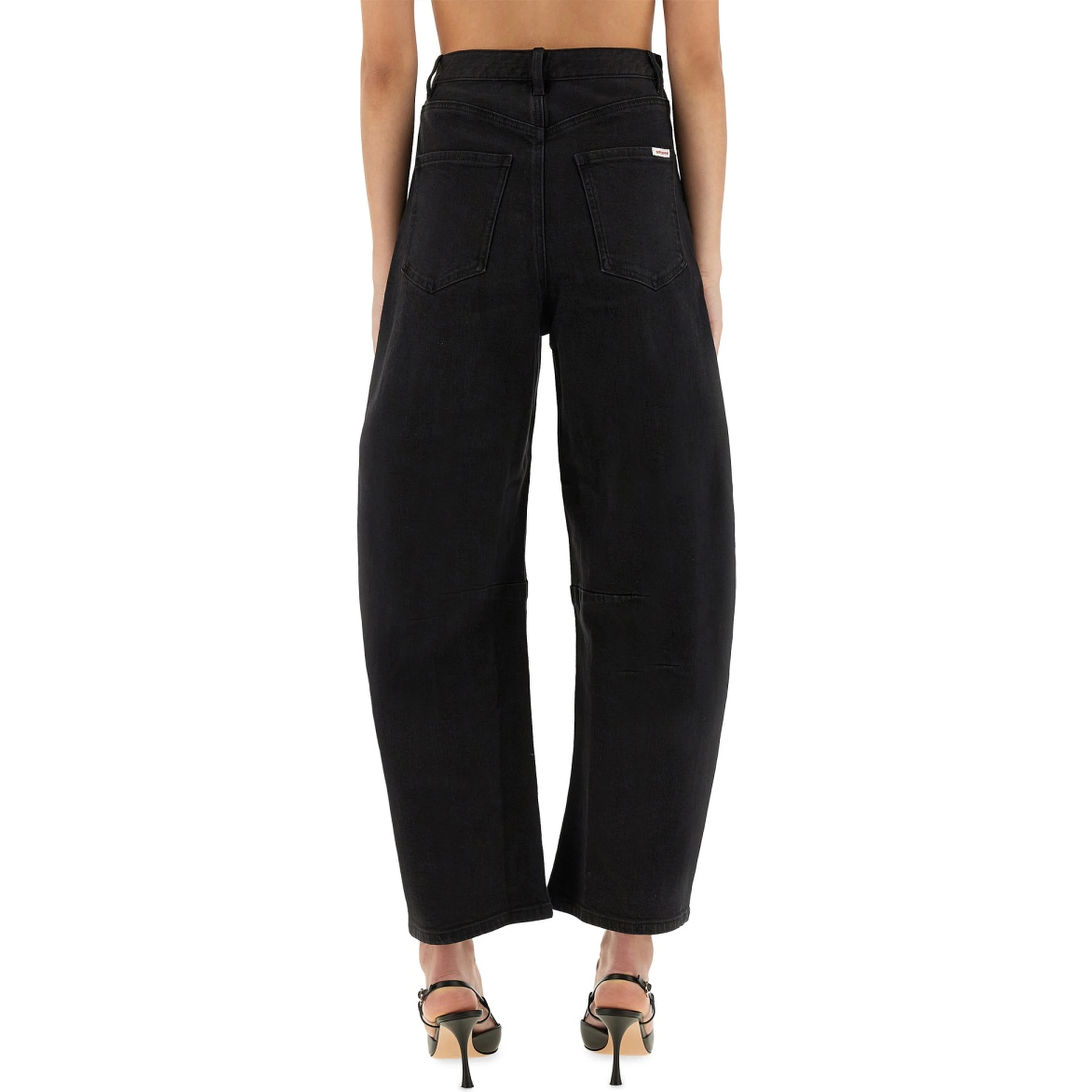 "BARREL LEG" JEANS