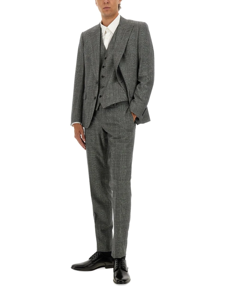 THREE-PIECE SUIT alternative