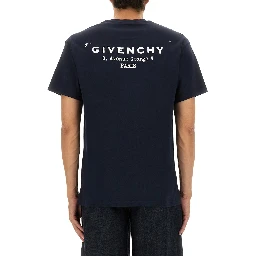 تي شيرت بقصة عادية