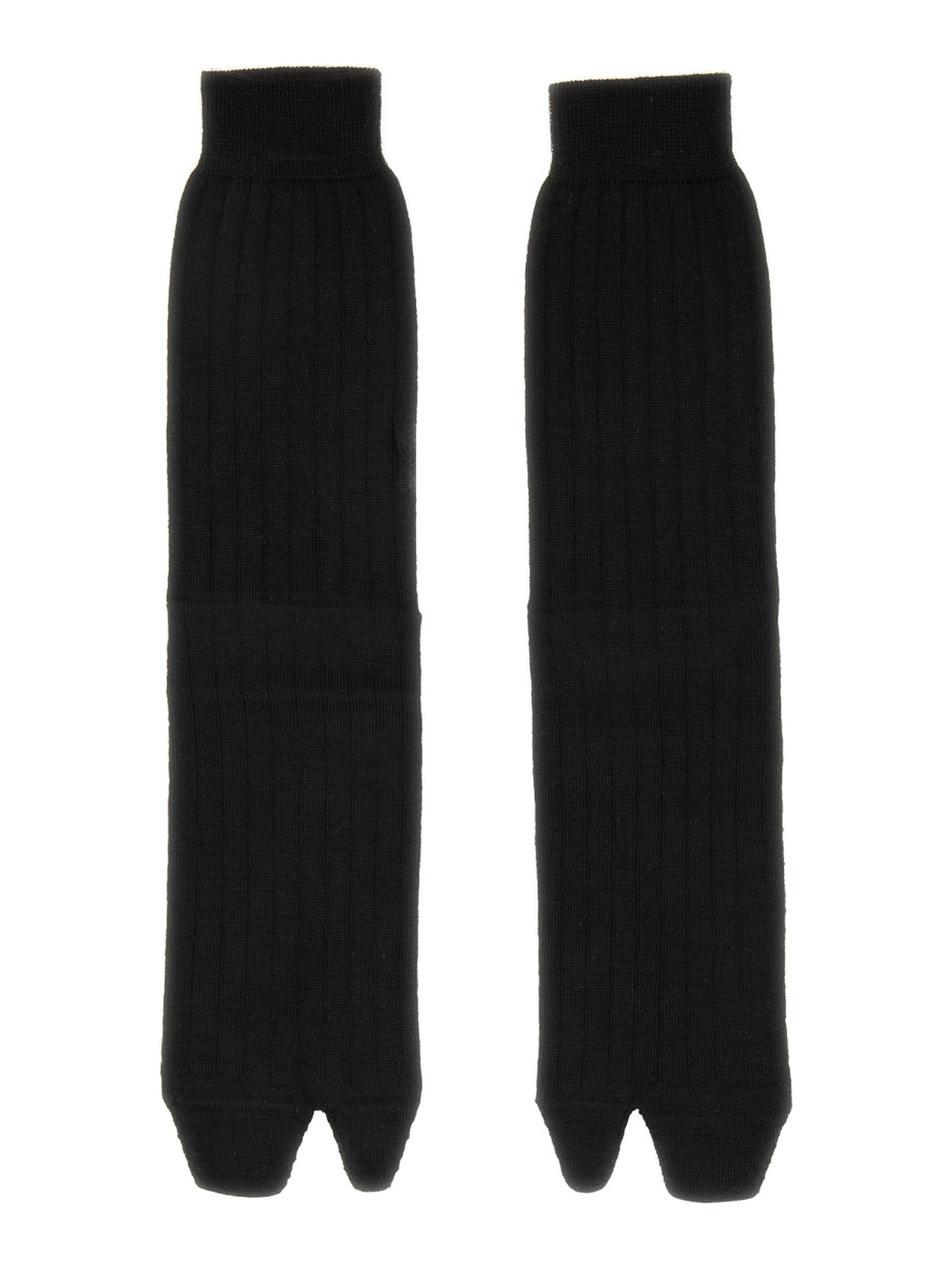 TABI SOCKS.