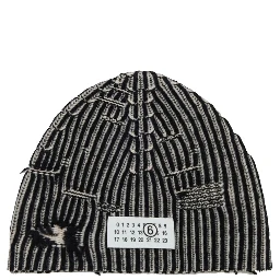 BEANIE HAT WITH LOGO