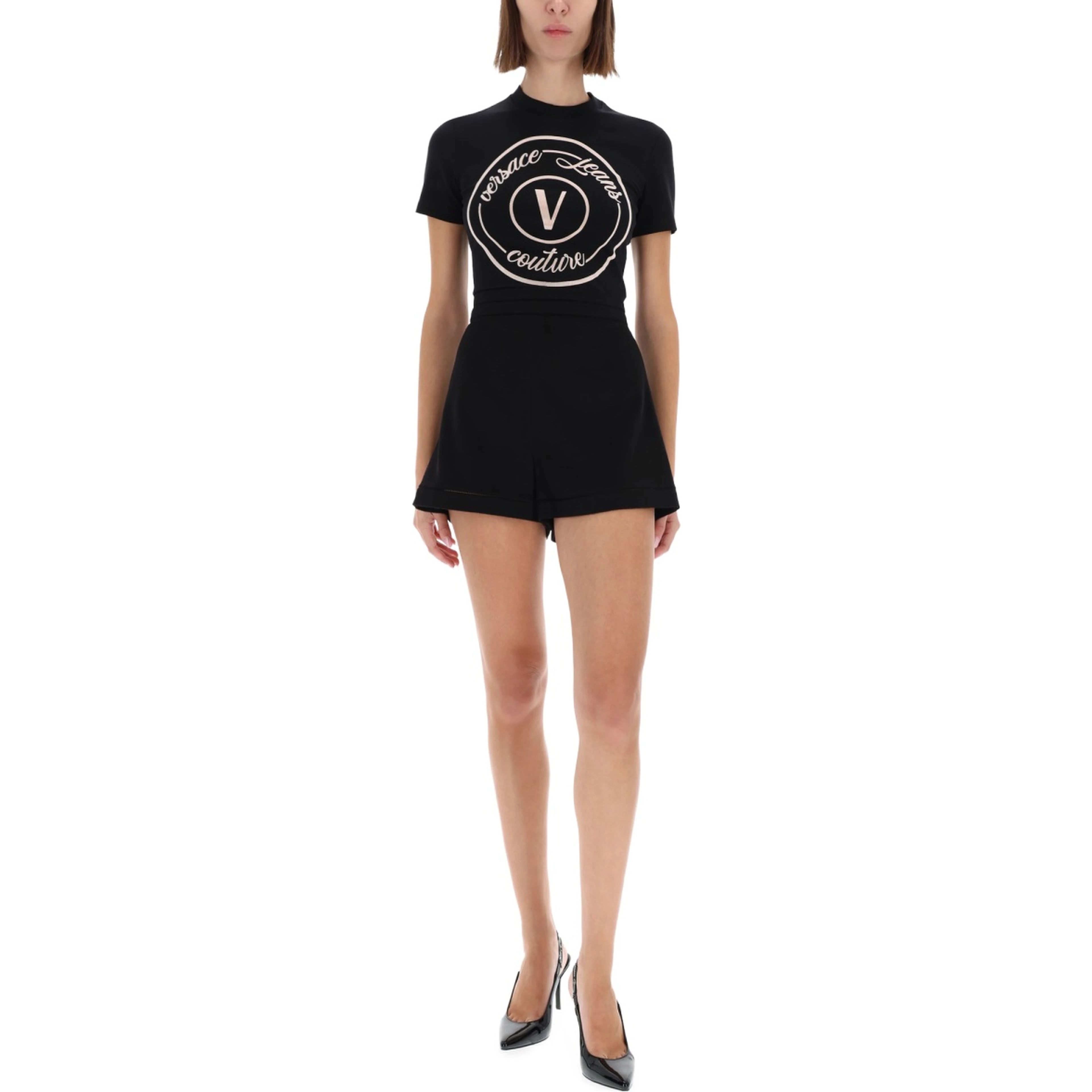 "V-EMBLEM" T-SHIRT