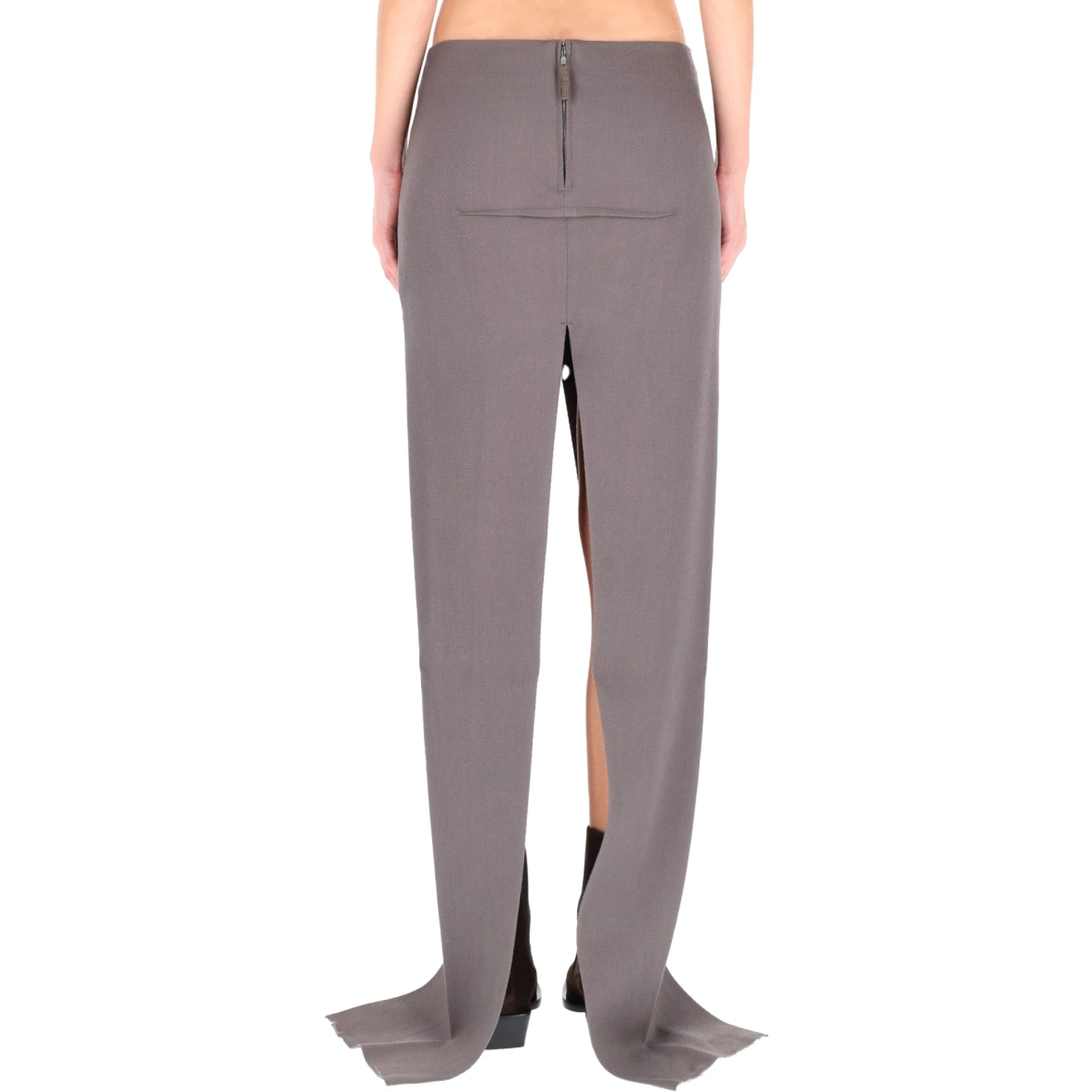 LONG SKIRT WITH CENTER SLITS