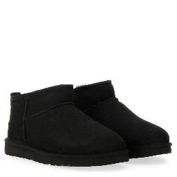 حذاء بوت كلاسيك ألترا ميني