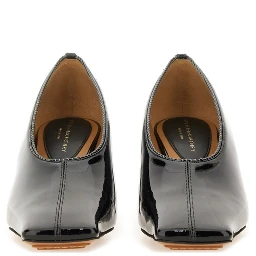SQUARE TOE SHOE