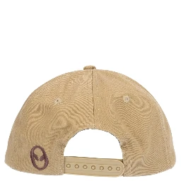 قبعة بيسبول مكتوب عليها "لا مشكلة"