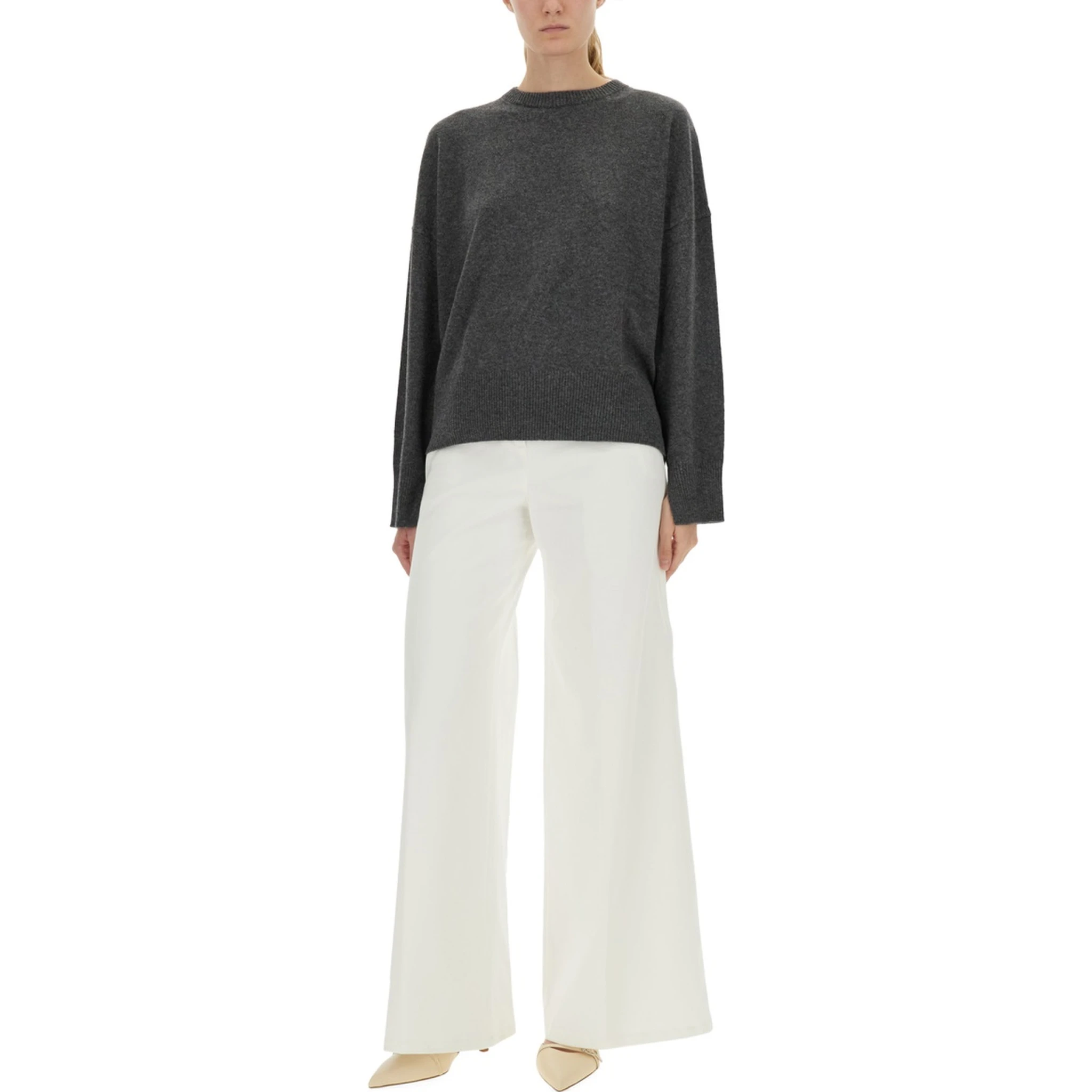CASHMERE SWEATER