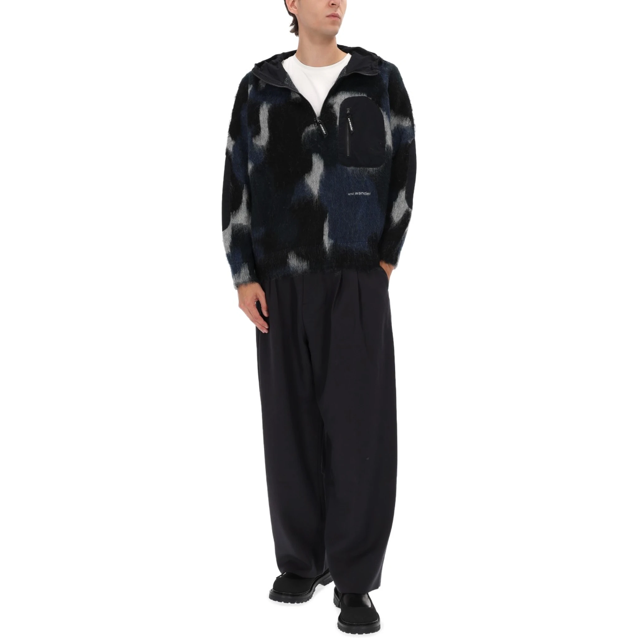 ZIPPER HOODED SWEATER