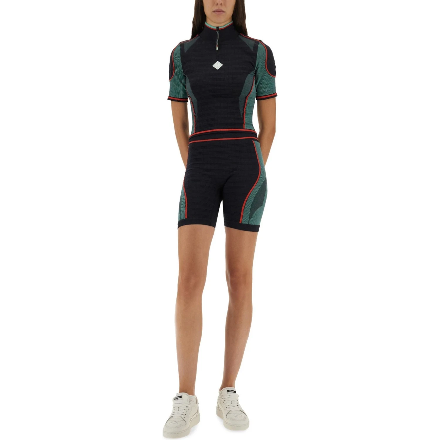 SEAMLESS SPORTS SHORTS