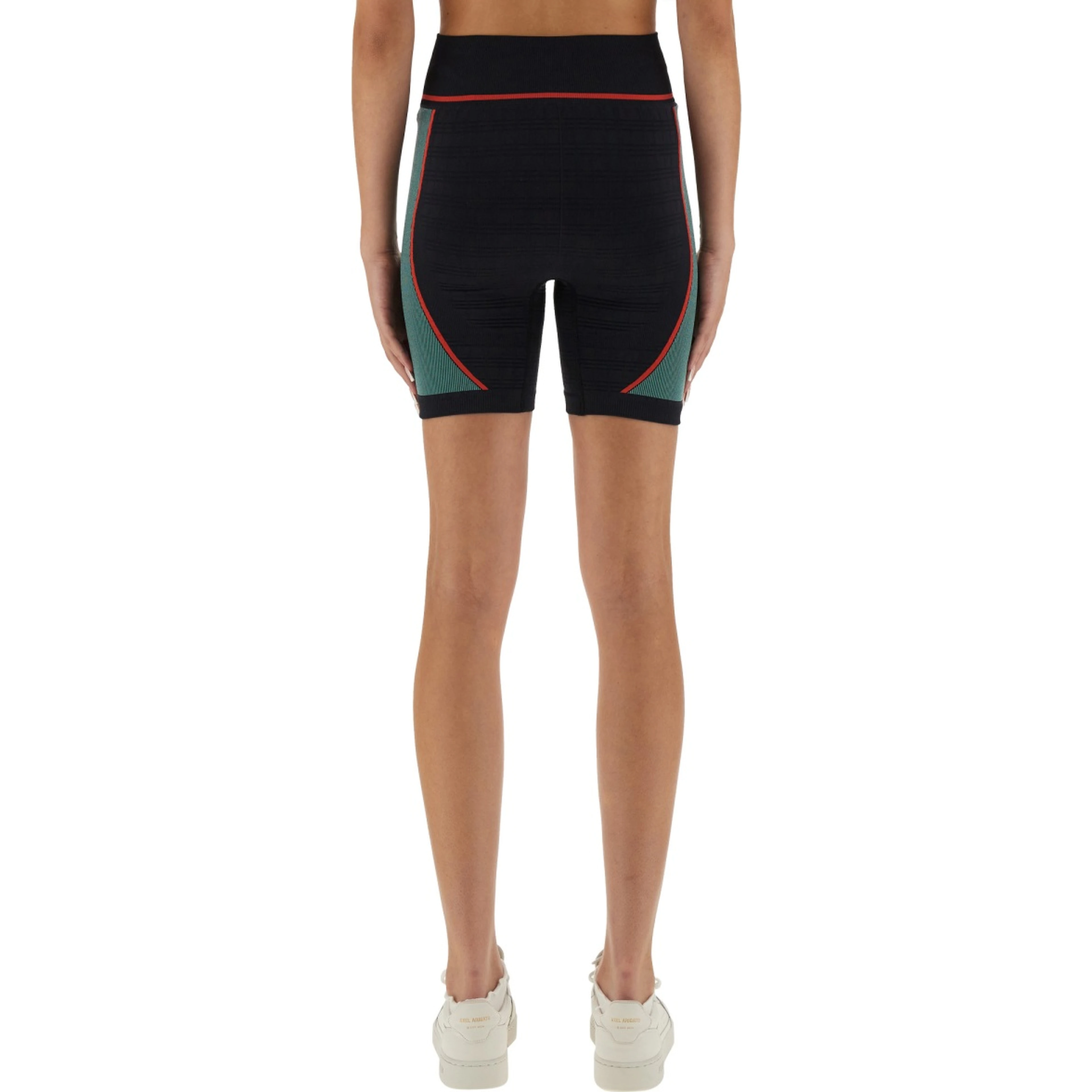 SEAMLESS SPORTS SHORTS