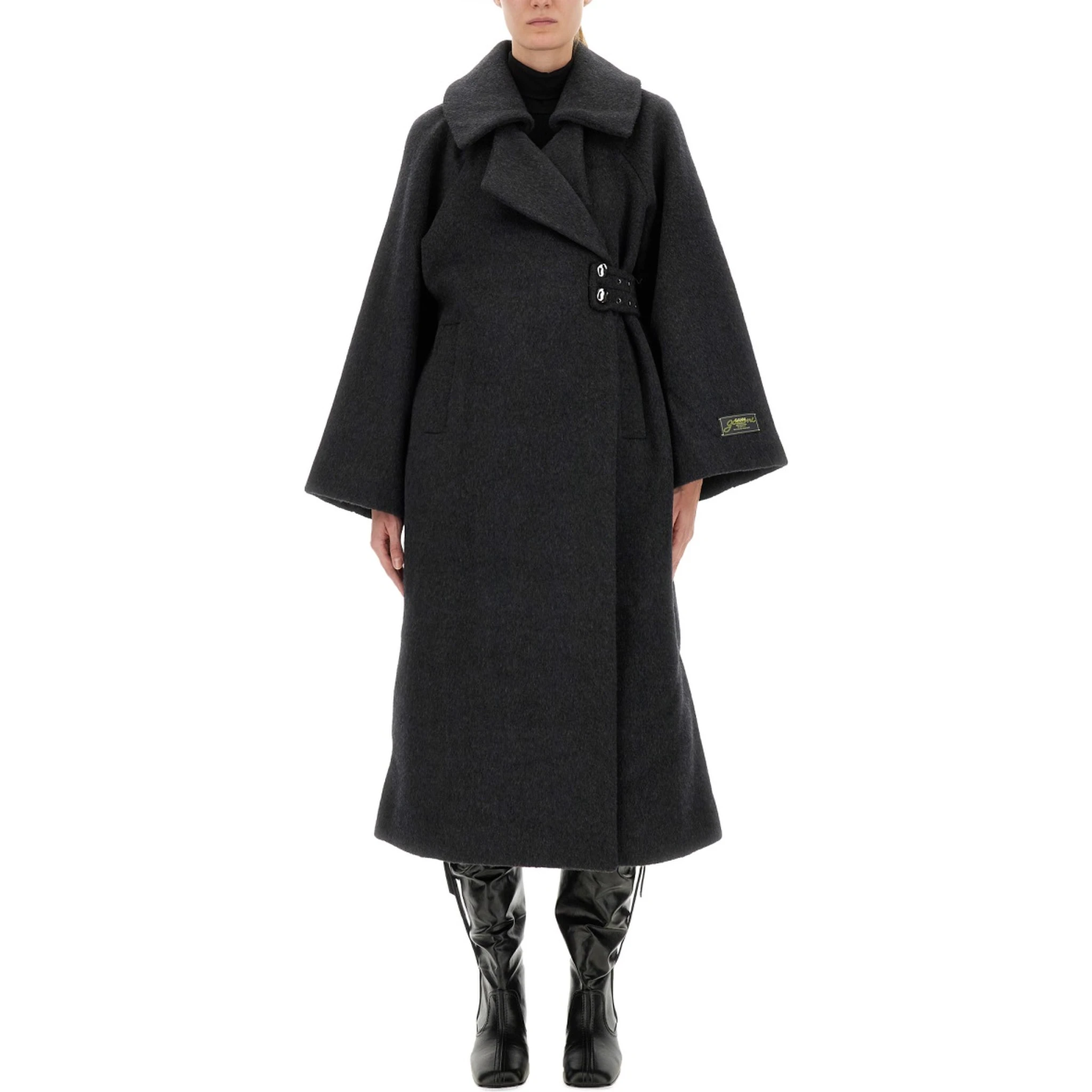 WOOL COAT