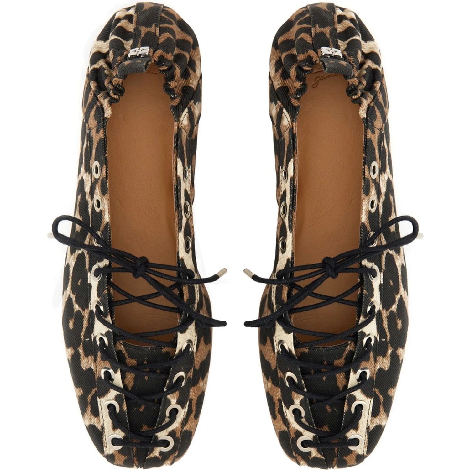 BALLERINA LACE-UP