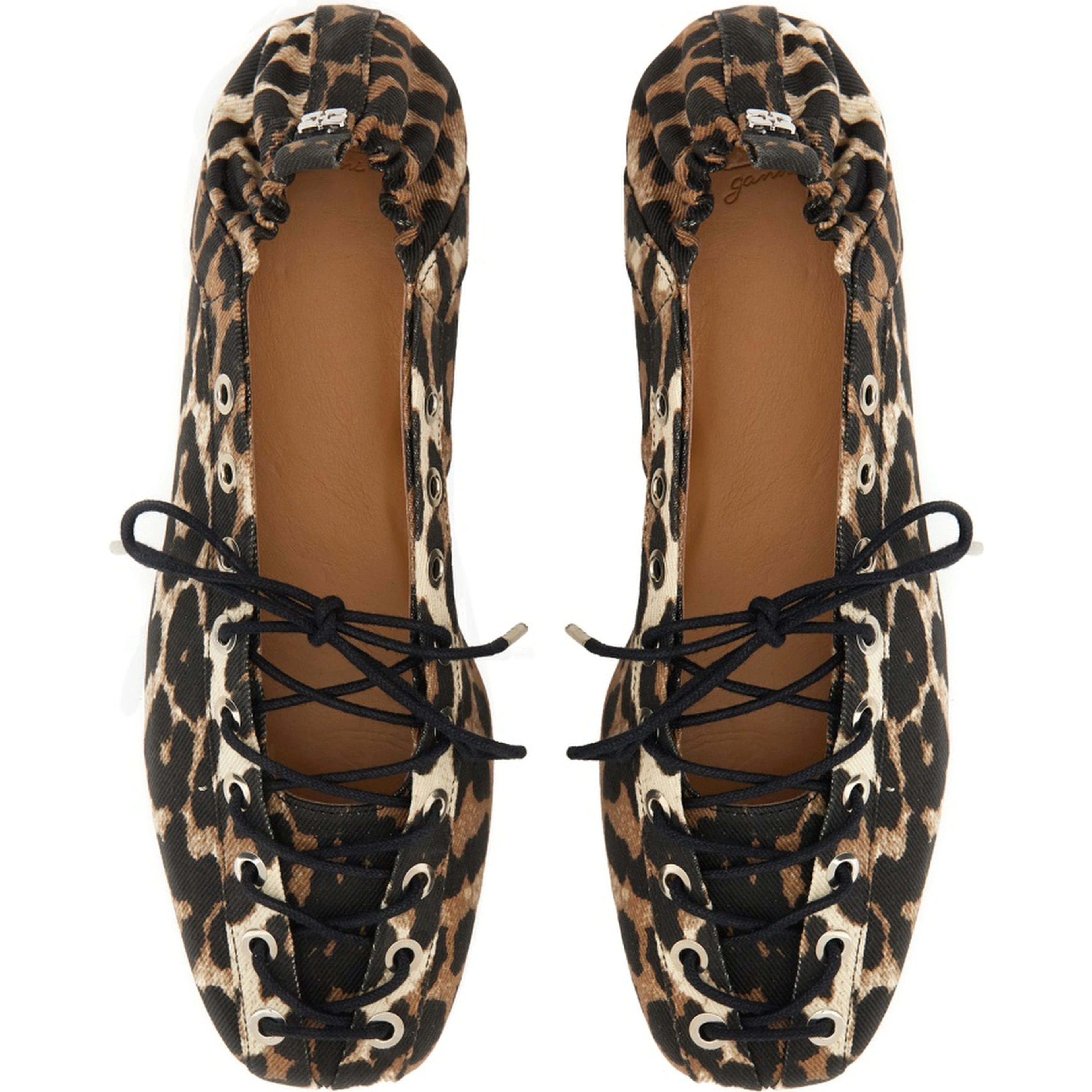 BALLERINA LACE-UP