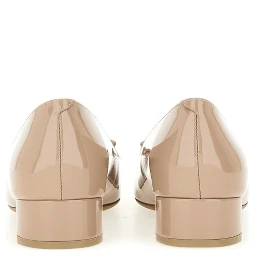 DÉCOLLETÉ "ROUNDY"