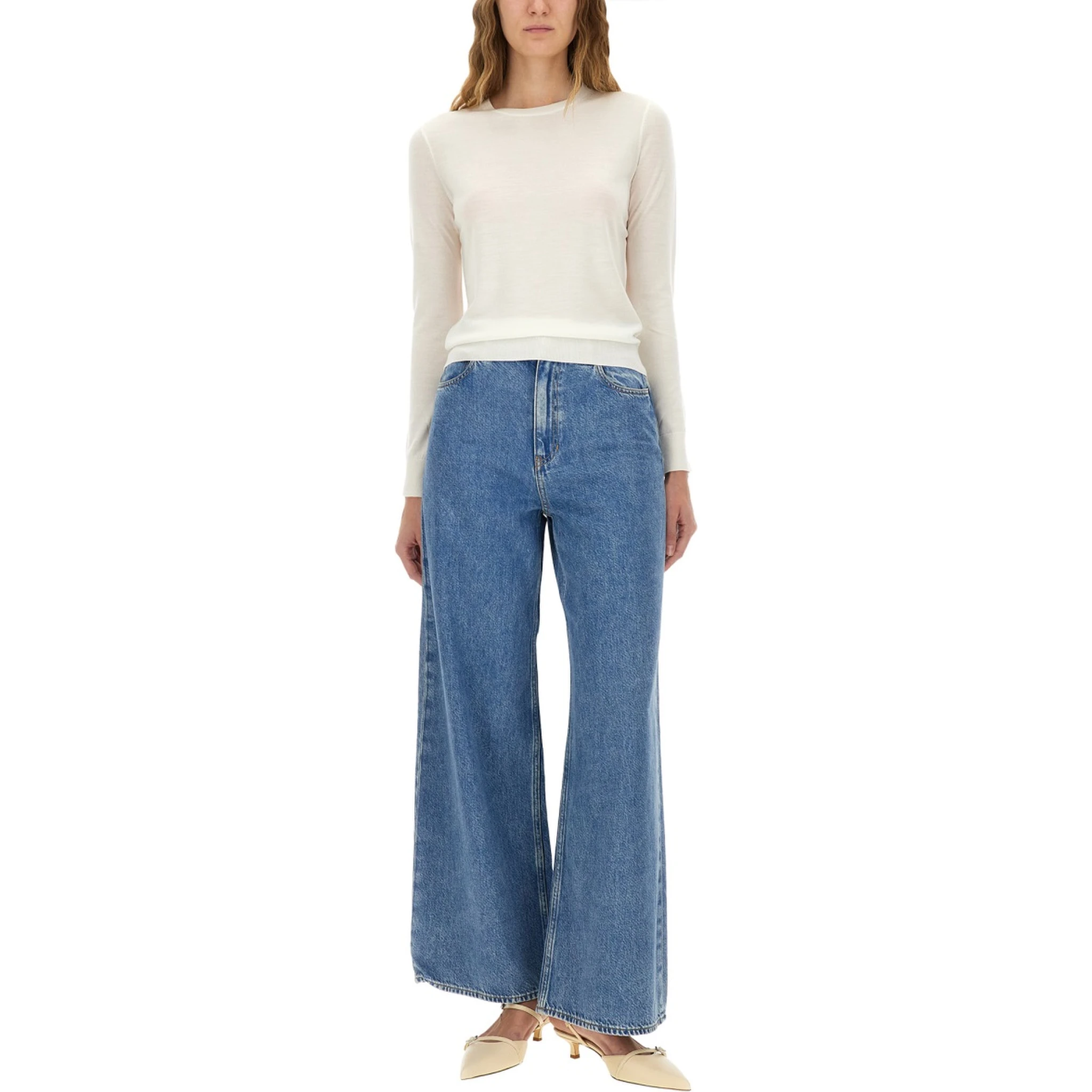 "WIDE-LEG" JEANS