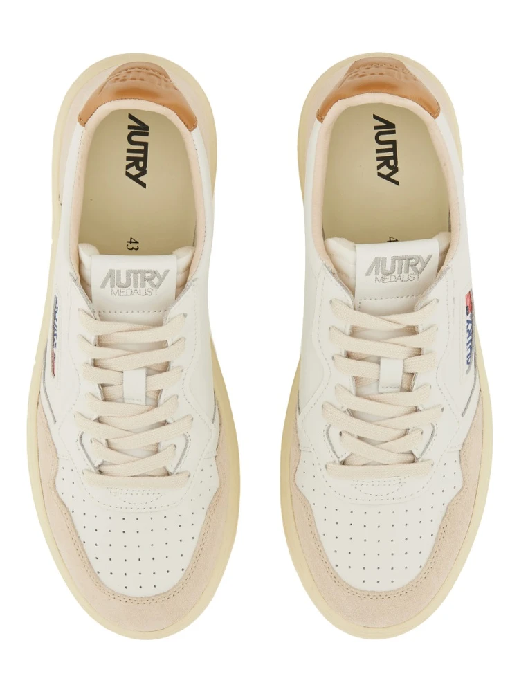 MEDALIST LOW SNEAKER alternative