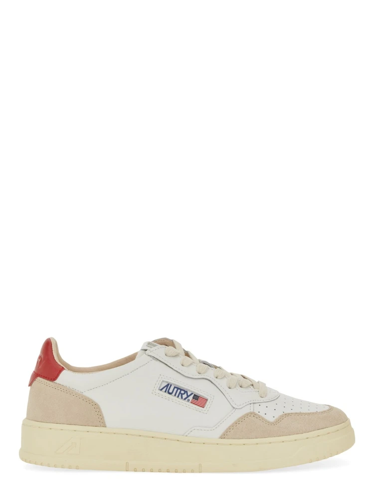 LEATHER SNEAKER