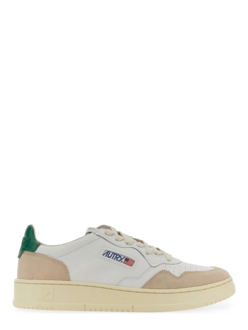 MEDALIST LOW SNEAKER