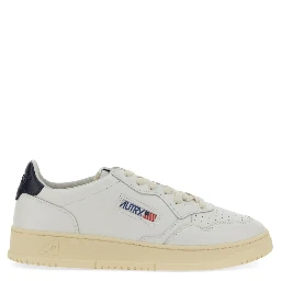 MEDALIST LOW SNEAKER