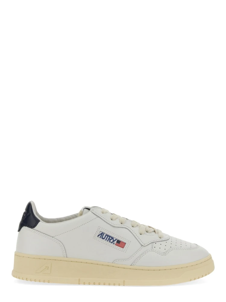 MEDALIST LOW SNEAKER alternative