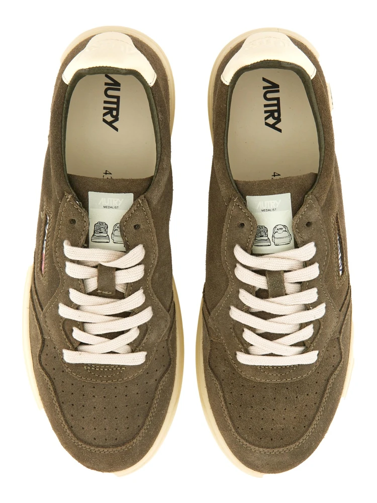 "MEDALIST LOW" SNEAKER alternative