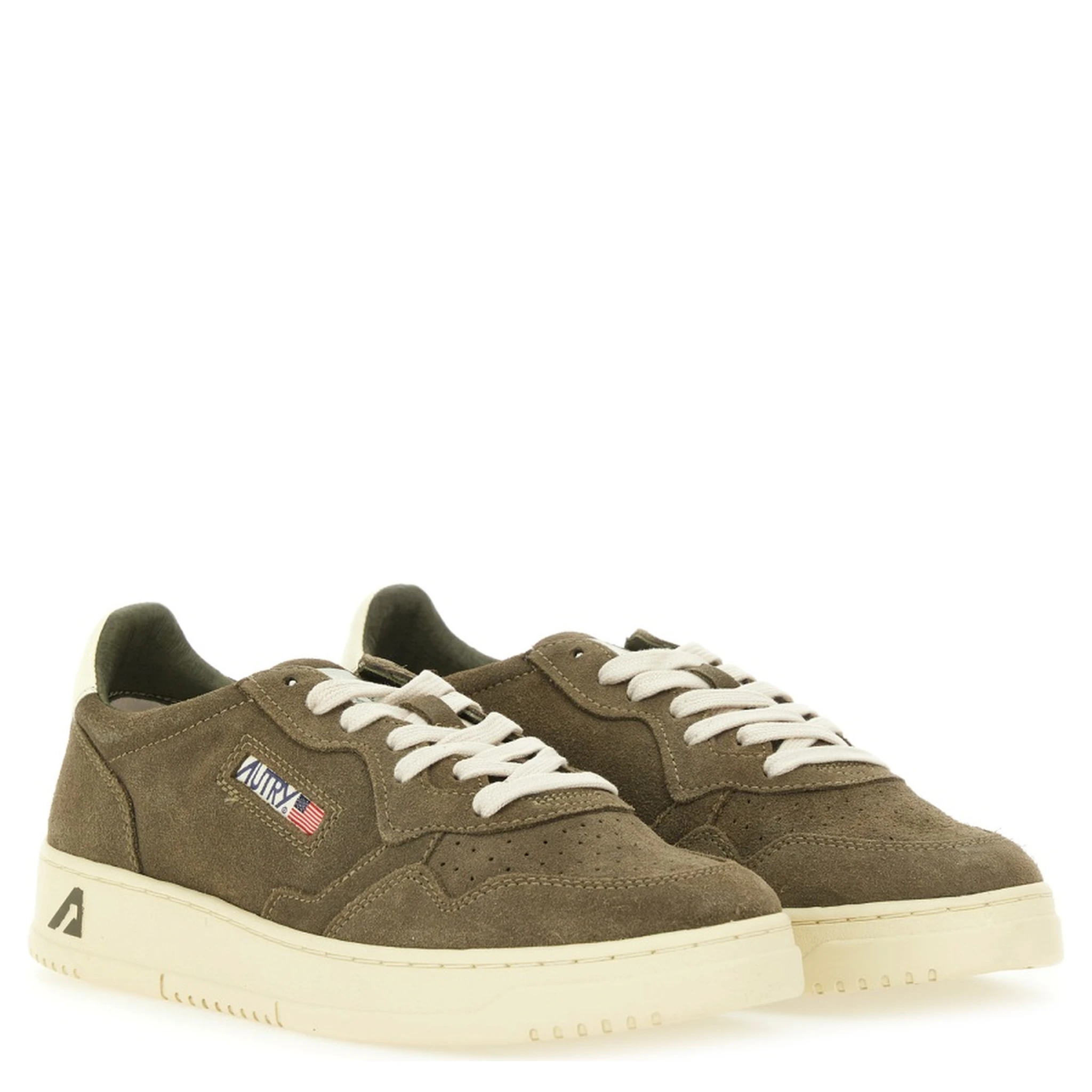 "MEDALIST LOW" SNEAKER