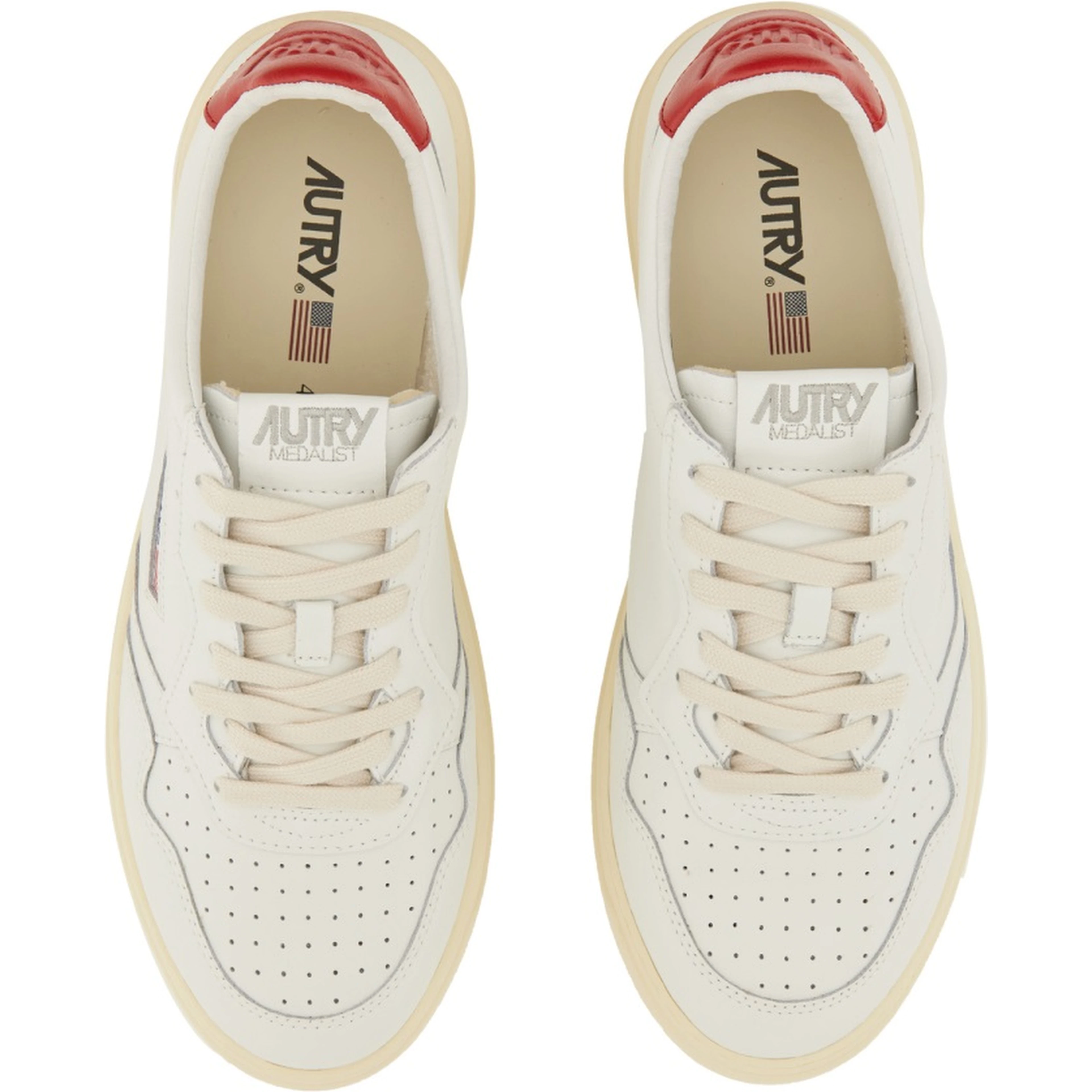 LEATHER SNEAKER