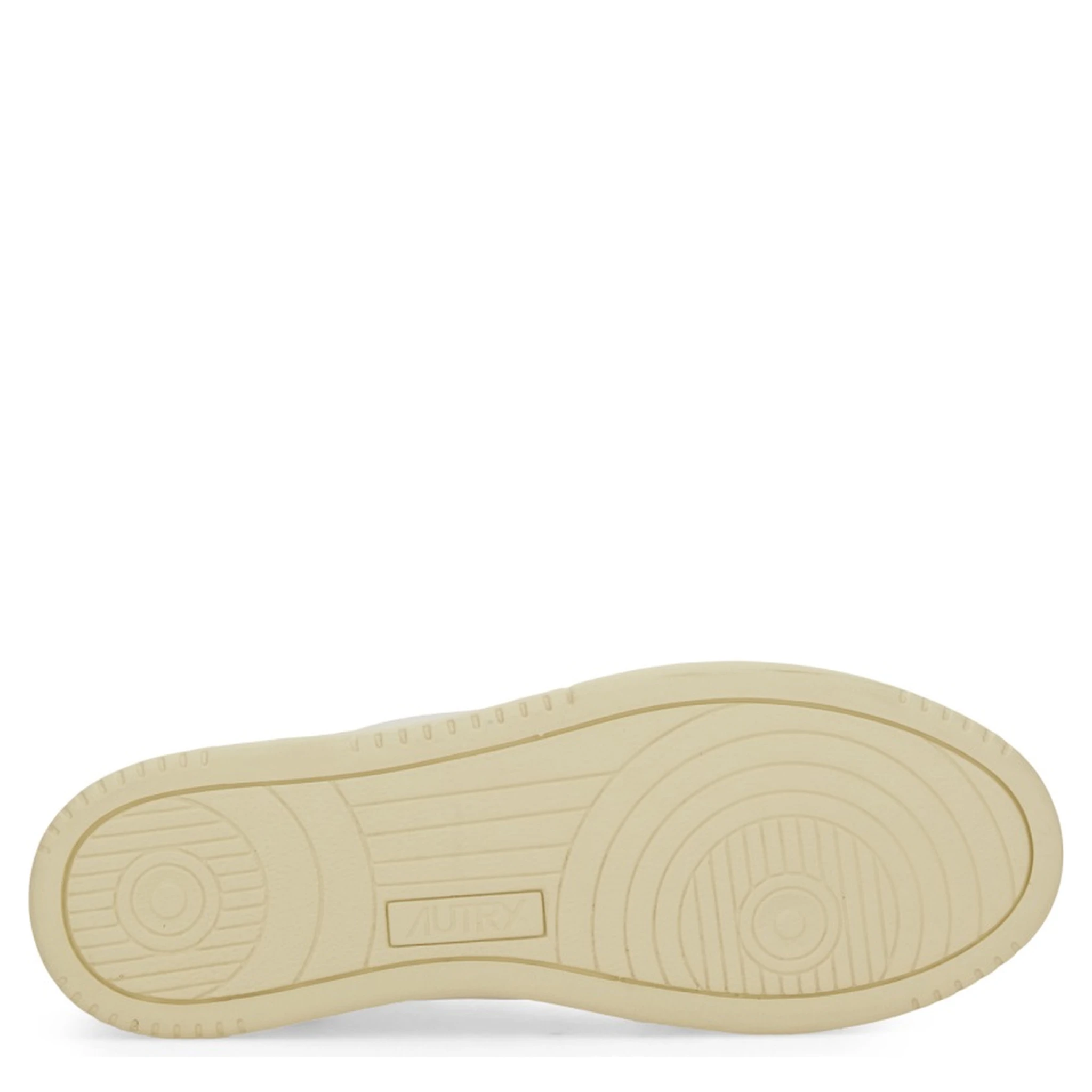 "MEDALIST" LOW SNEAKER