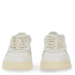 LEATHER SNEAKER