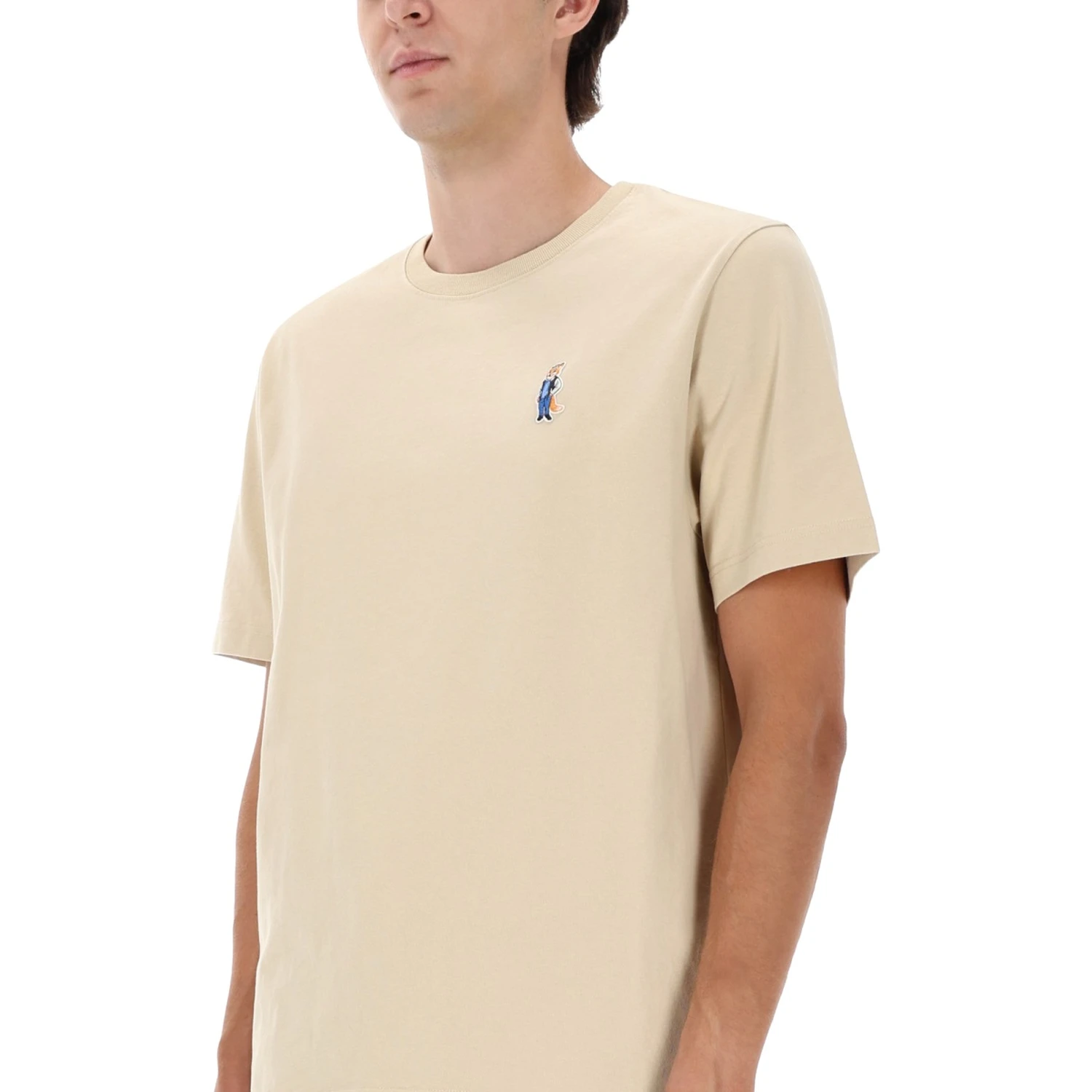 "COMFORT DRESSED FOX" T-SHIRT
