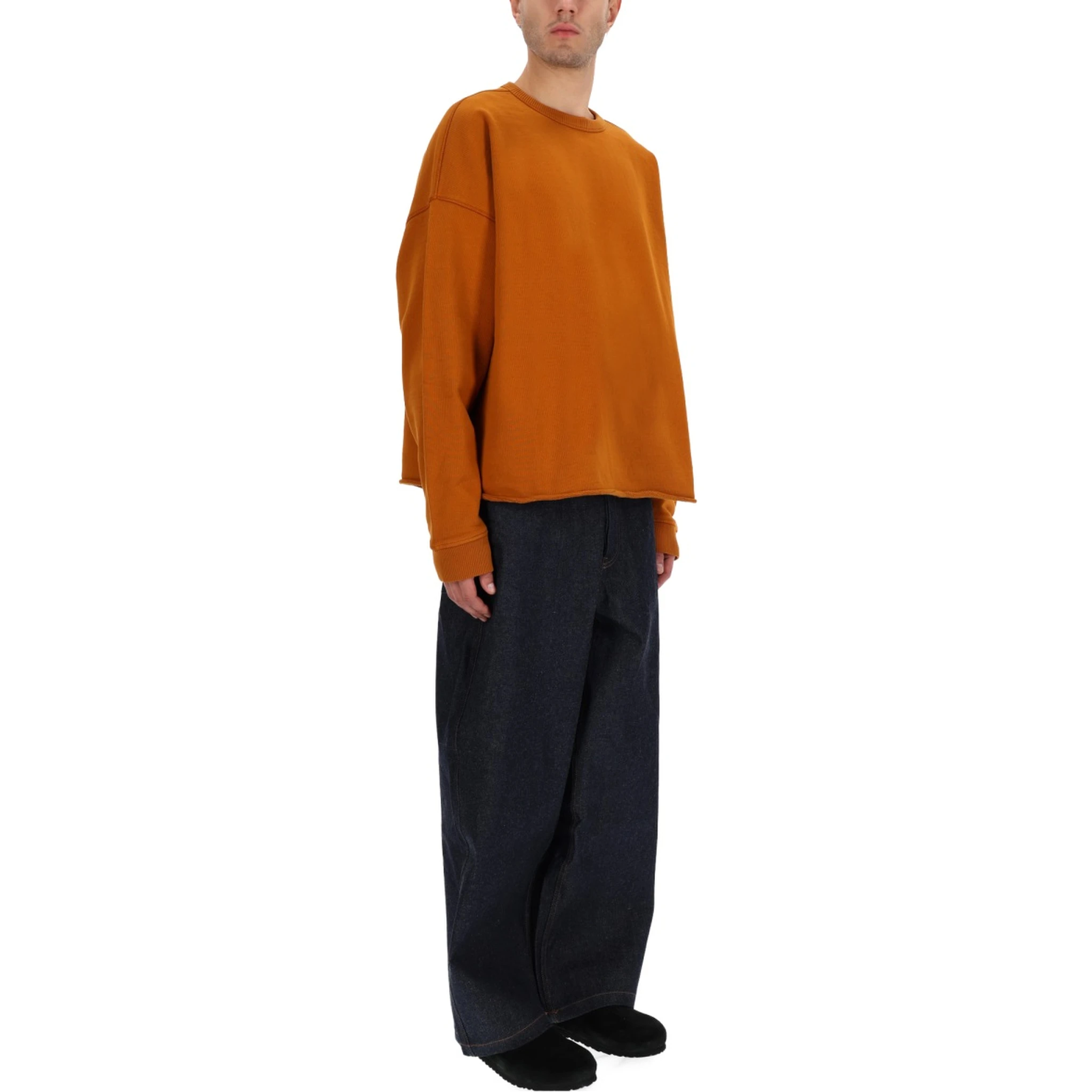 "STUDIO" SWEATSHIRT