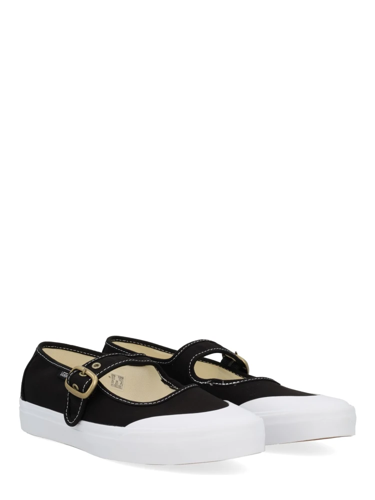 حذاء ماري جين alternative