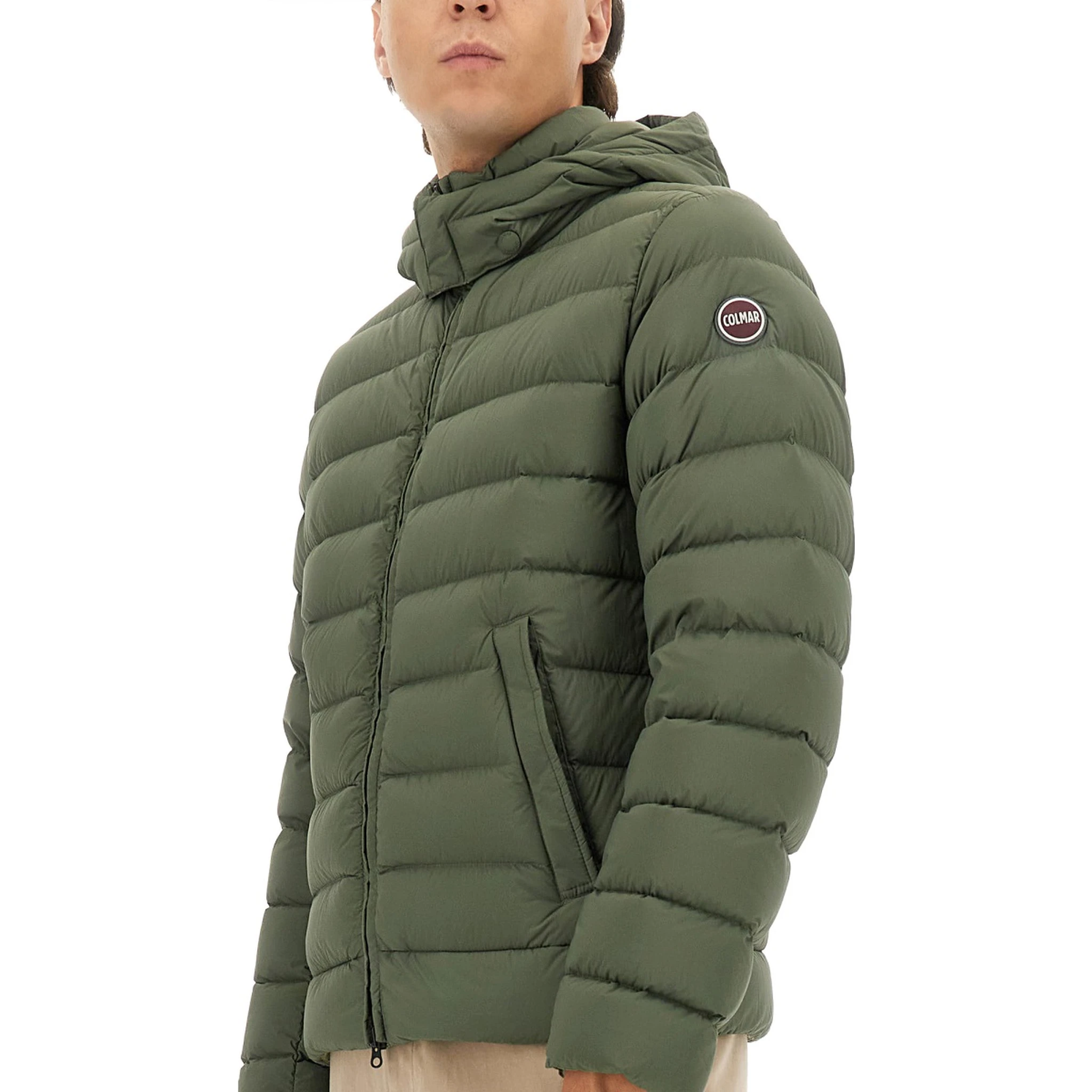 DOWN JACKET WITH DETACHABLE HOOD