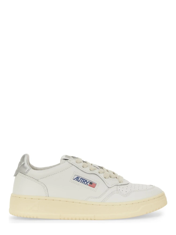 "MEDALIST LOW" SNEAKER