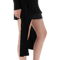 قميص بقصة ضيقة