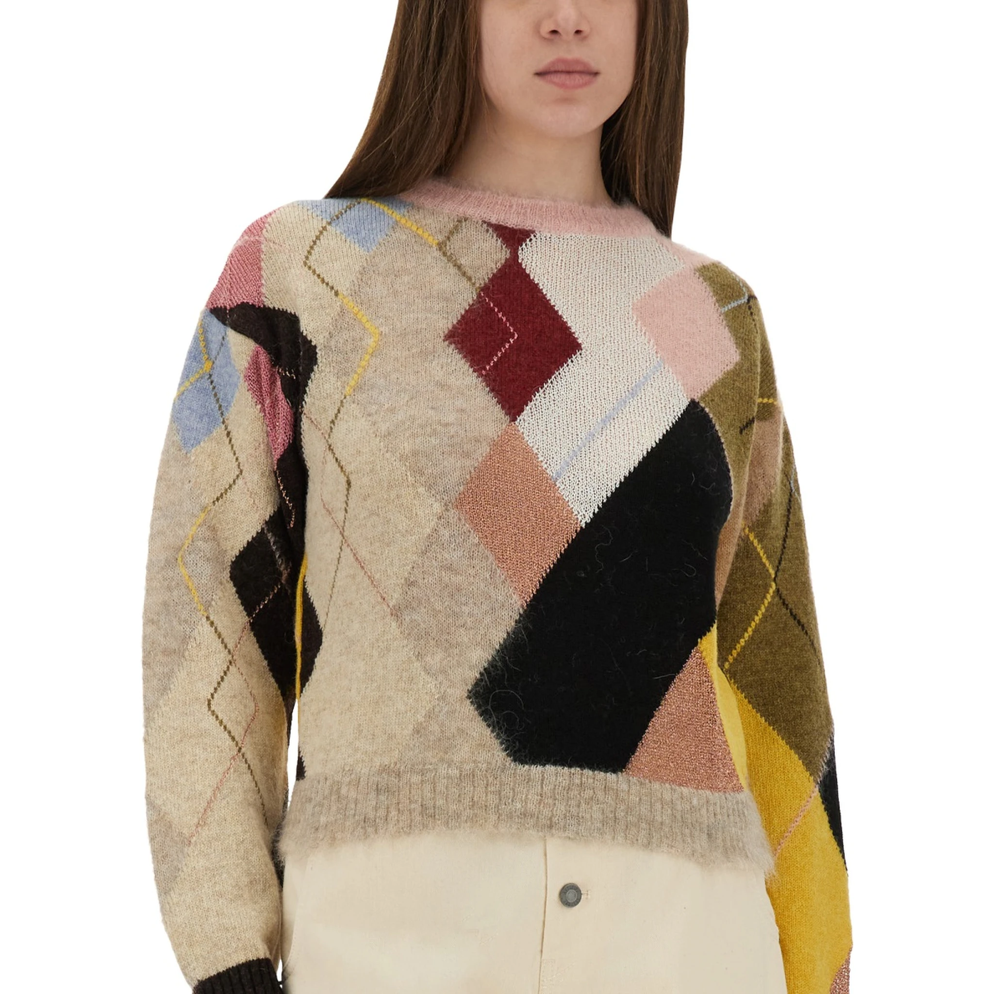 MESH WITH DIAMOND PATTERN