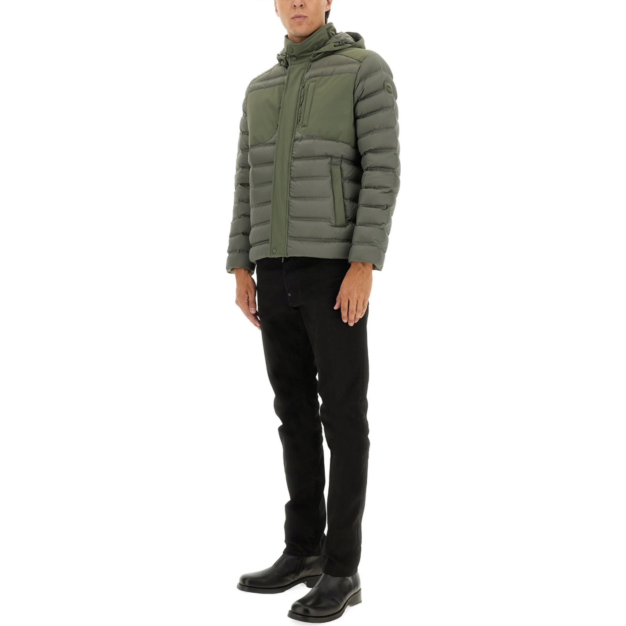 DOWN JACKET WITH DETACHABLE HOOD