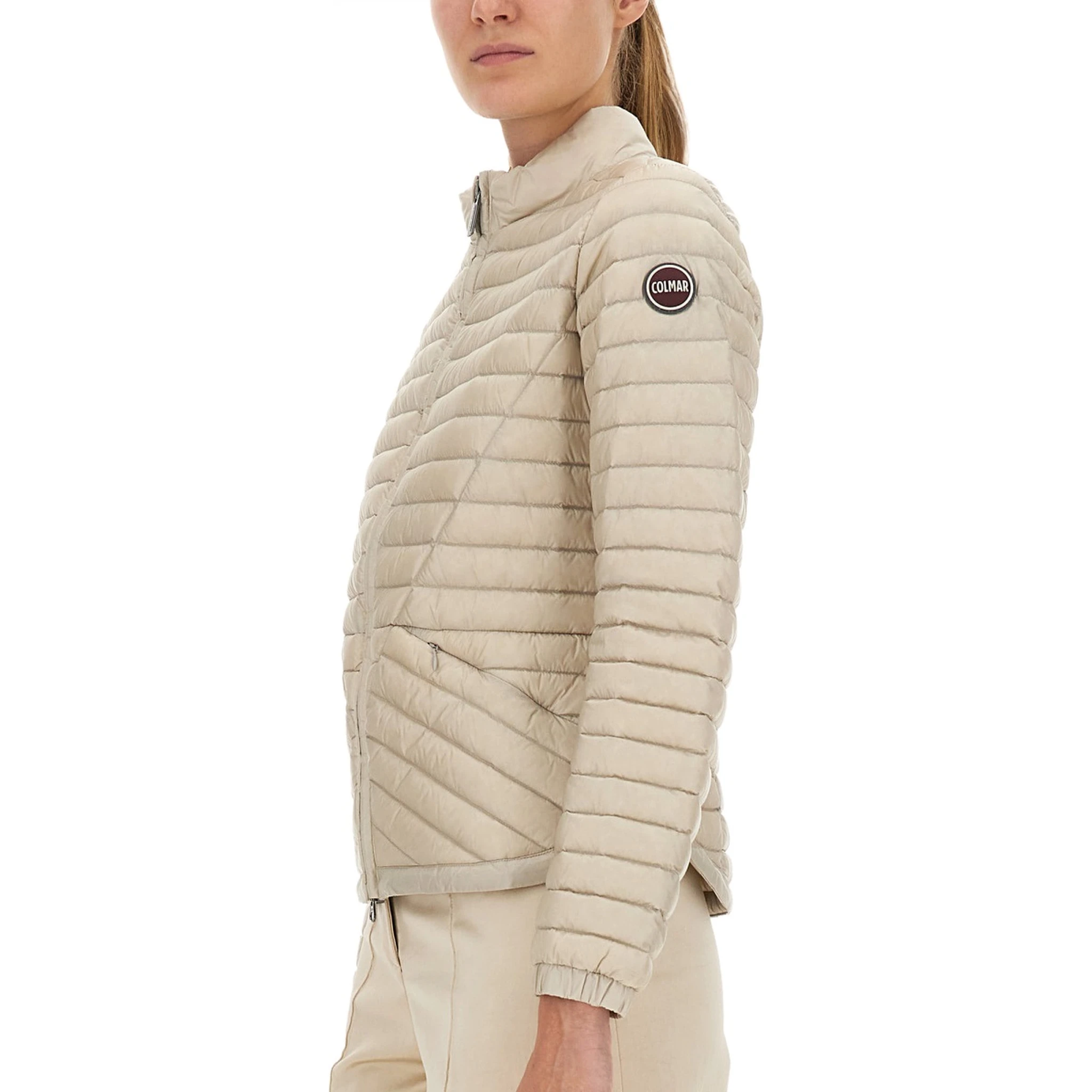 LIGHTWEIGHT DOWN JACKET