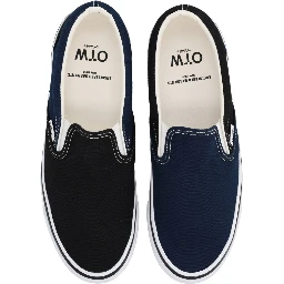 أحذية رياضية من فانز بالتعاون مع ملابس مصممة هندسياً