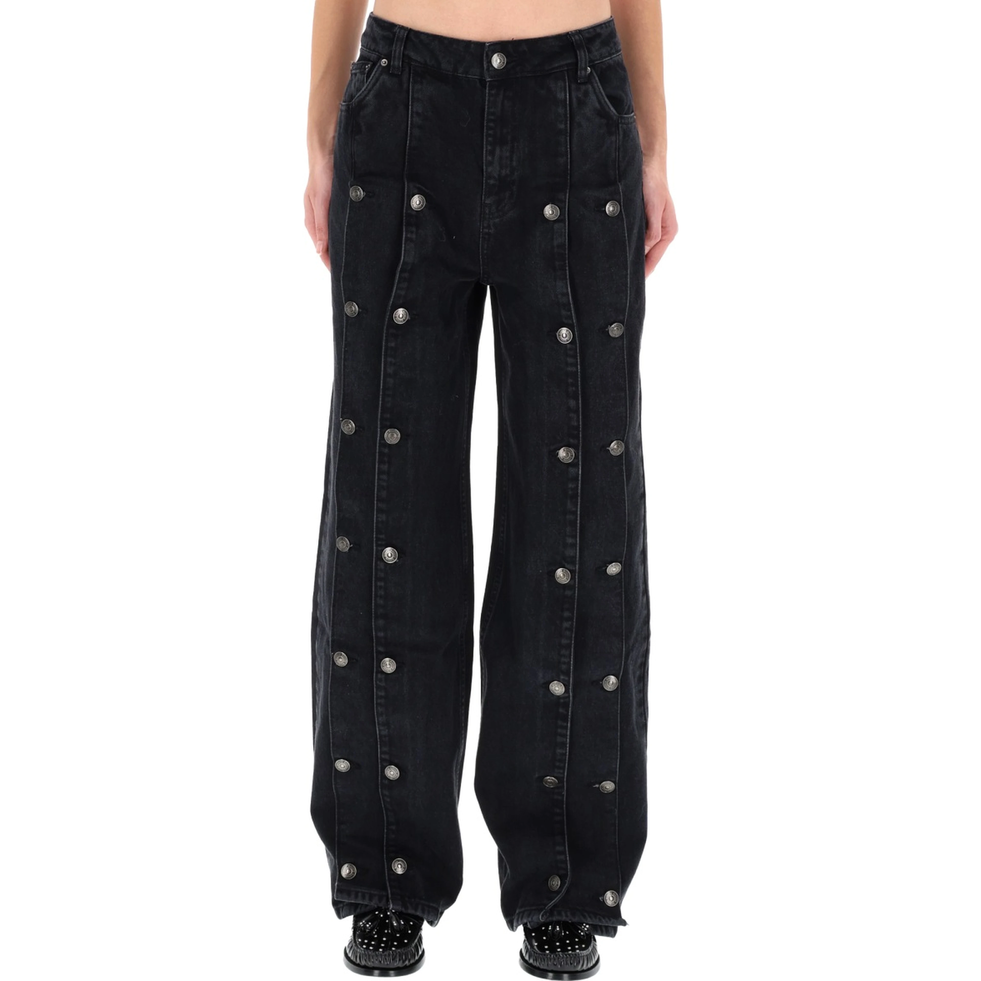 JEANS WITH BUTTON DETAIL