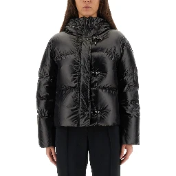 سترة مبطنة بغطاء للرأس