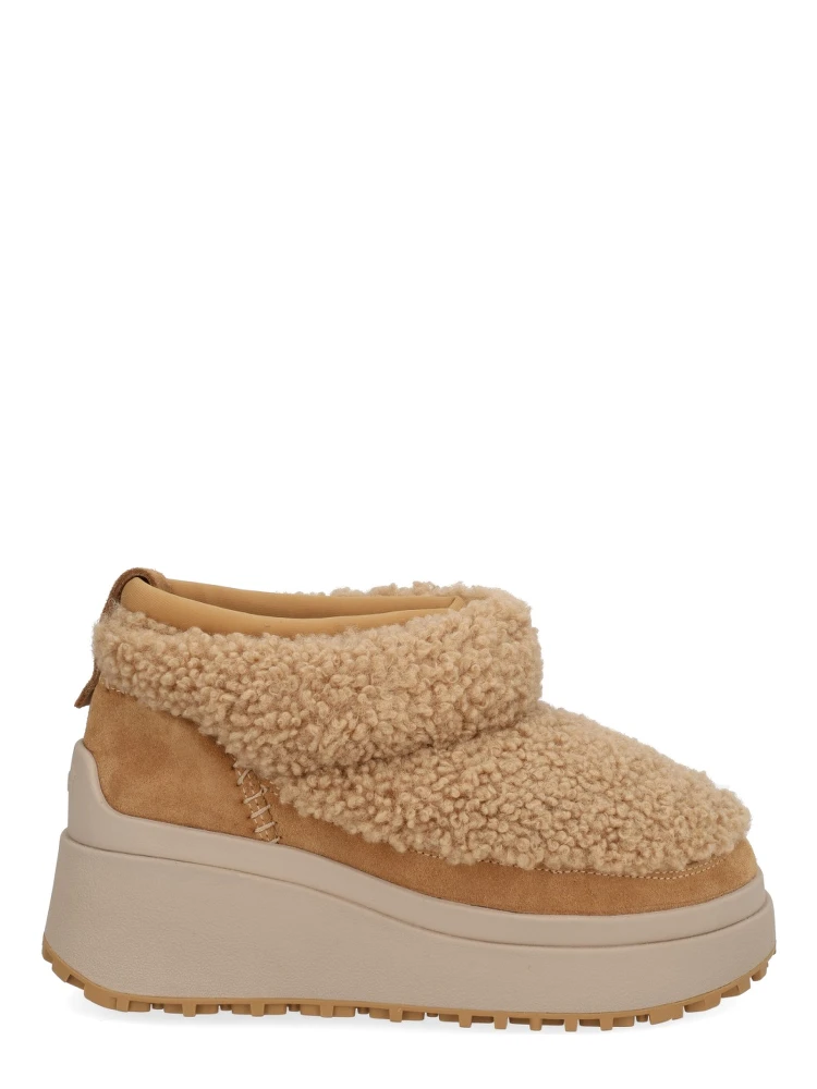 BOOT "OLYMPIA"