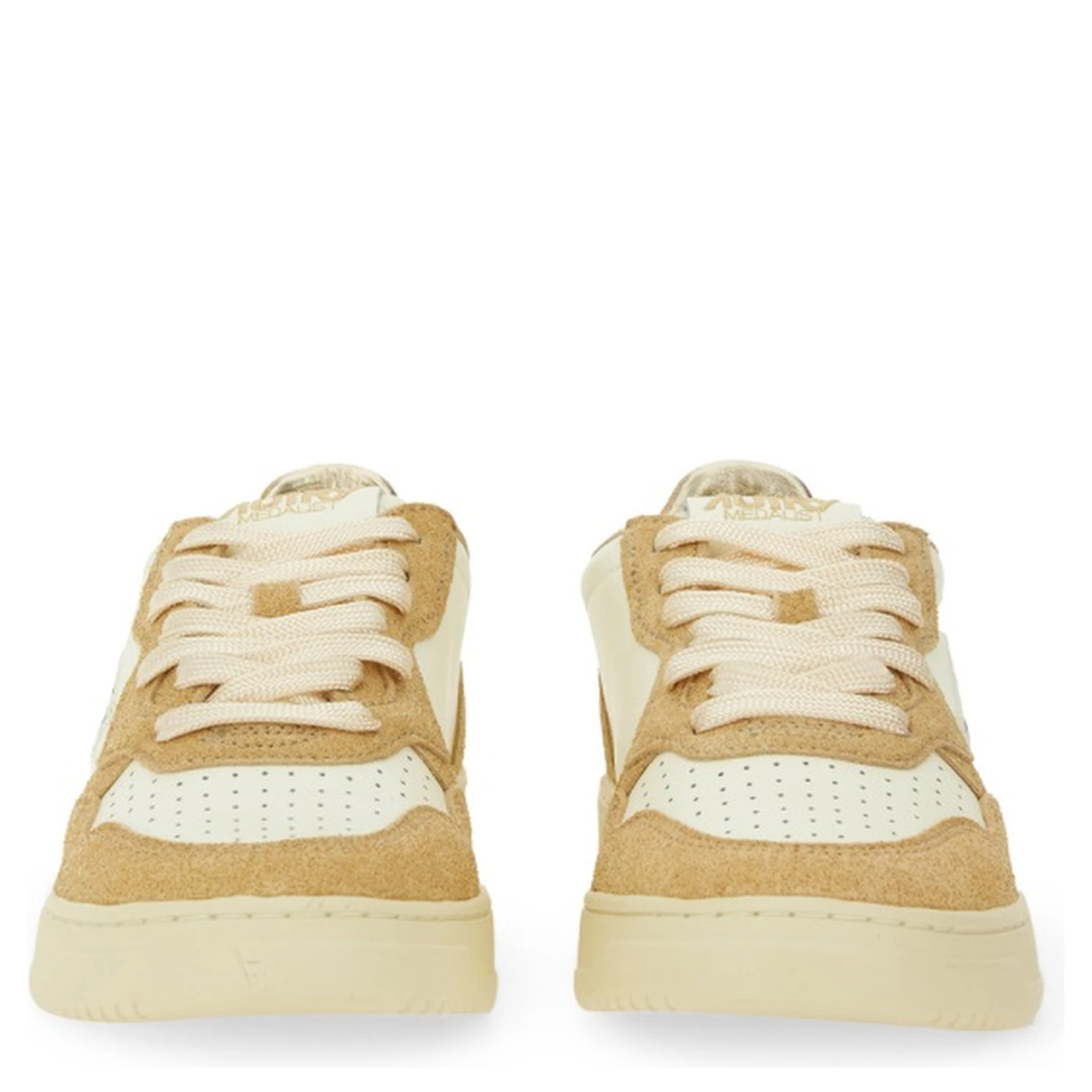 "MEDALIST LOW" SNEAKER