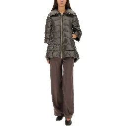 جاكيت "كليوفي على شكل حرف A"