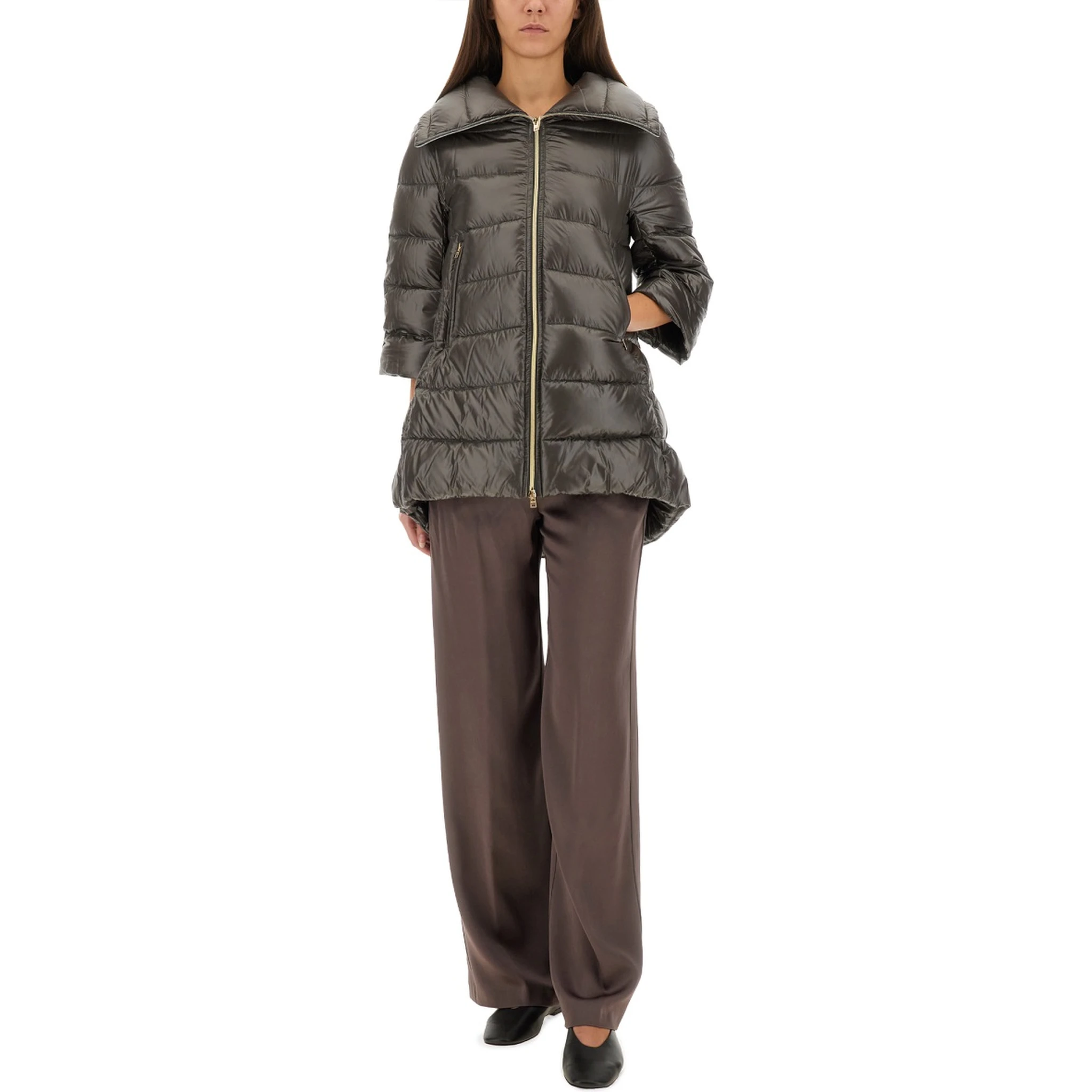 جاكيت "كليوفي على شكل حرف A"