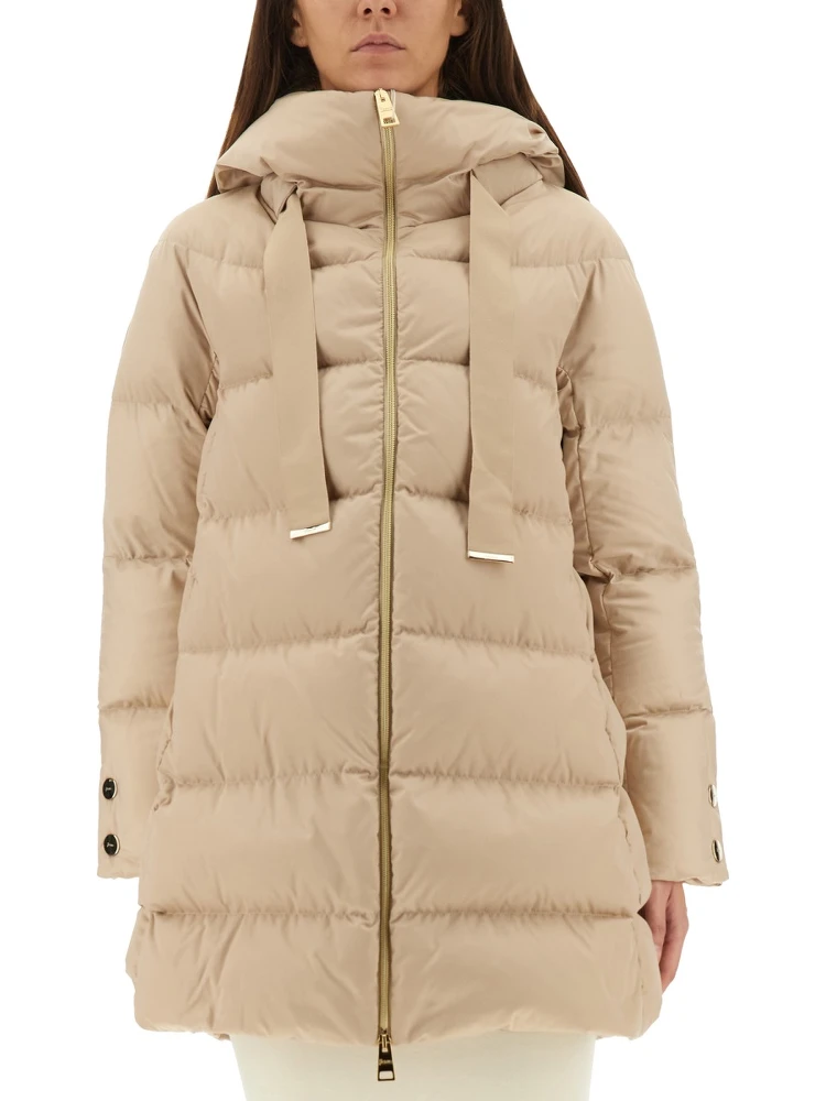"A-SHAPE" COAT