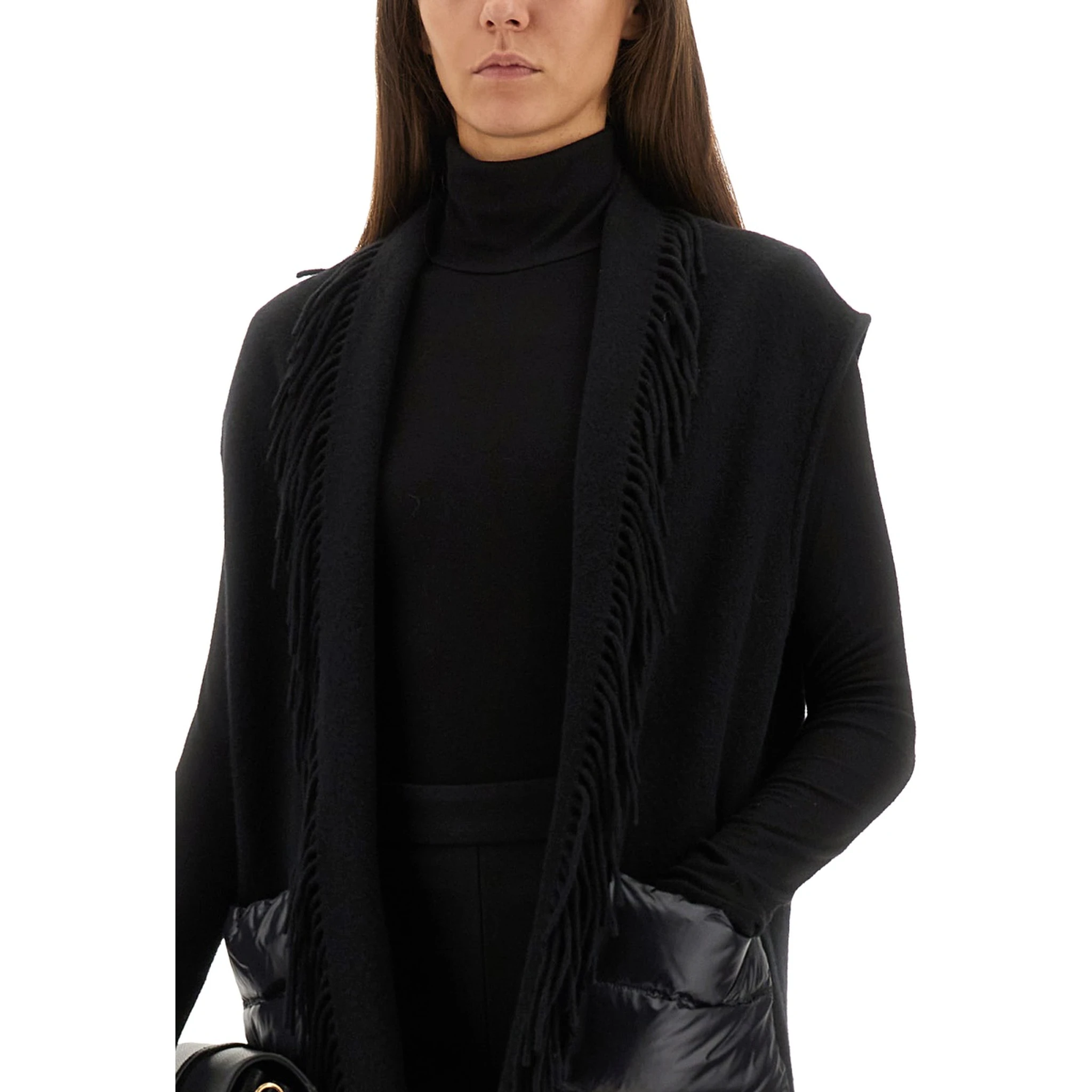 RESORT SLEEVE MADE OF WARMY AND ULTRALIGHT NYLON