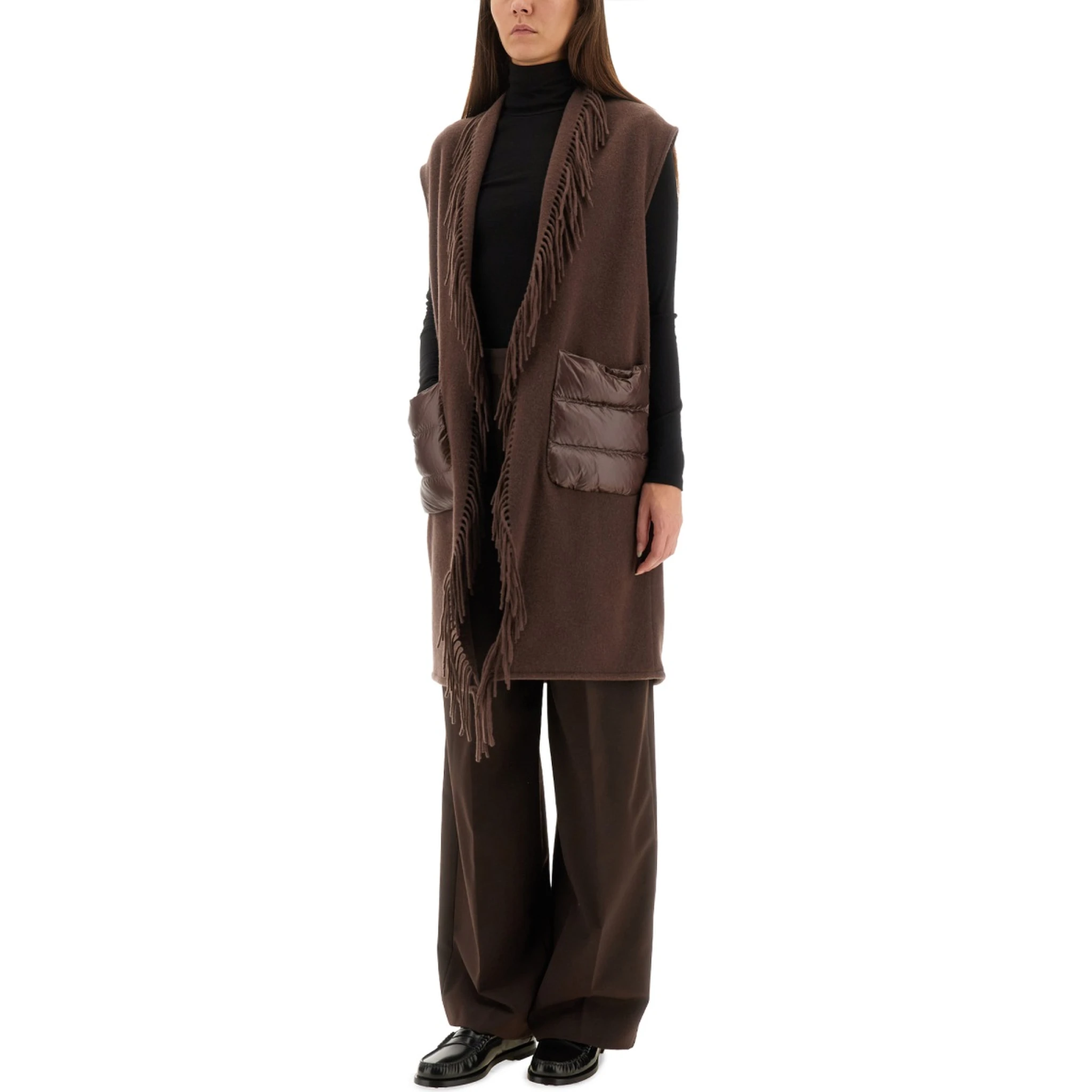 RESORT SLEEVE MADE OF WARMY AND ULTRALIGHT NYLON