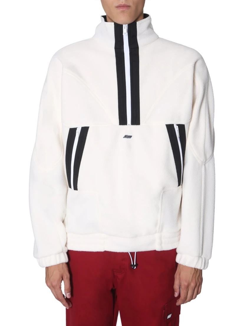 ZIP SWEATSHIRT